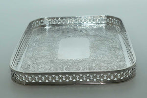 Barker Ellis England fine quality silver plated small drinks tray