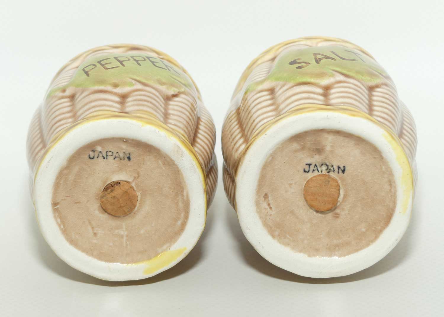 Novelty 1950's Japan Basket of Fruit salt and pepper shakers