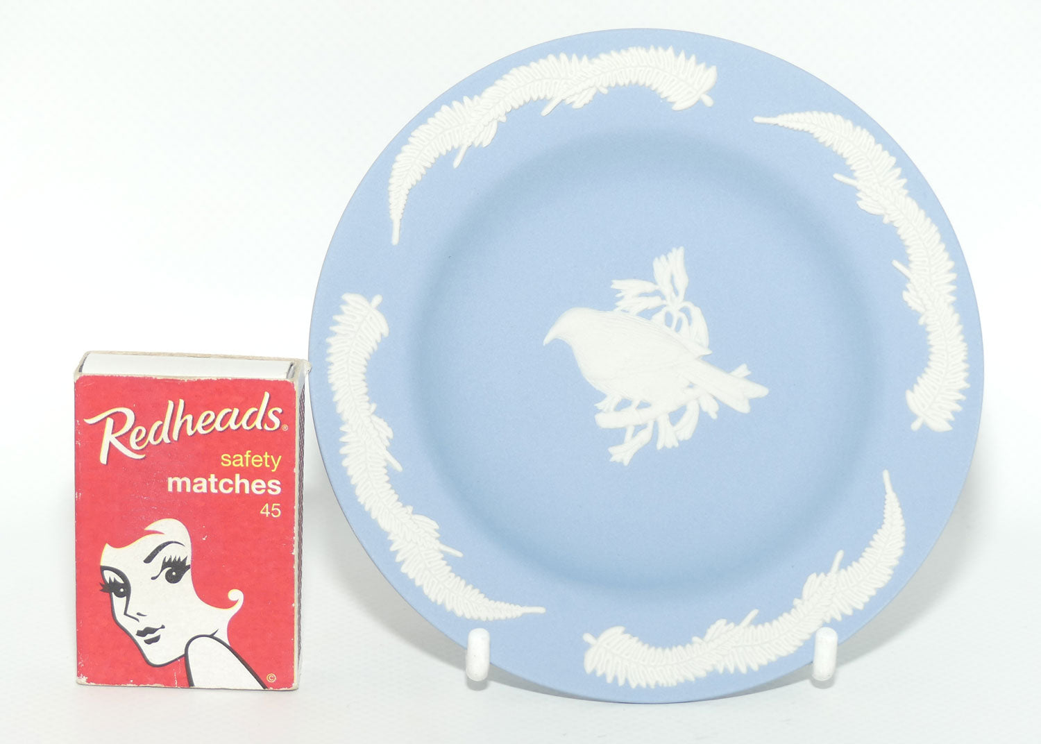 Wedgwood Jasper | New Zealand Fauna | White on Pale Blue | Bell Bird Plate | Boxed