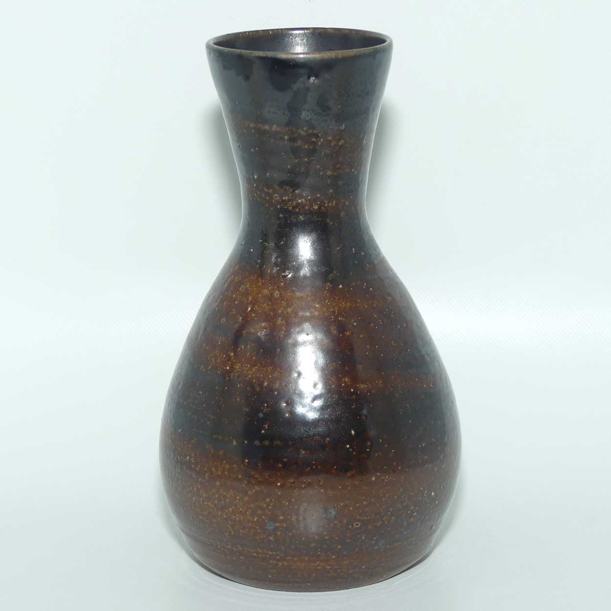 Australian Pottery | Bendigo Pottery Epsom carafe