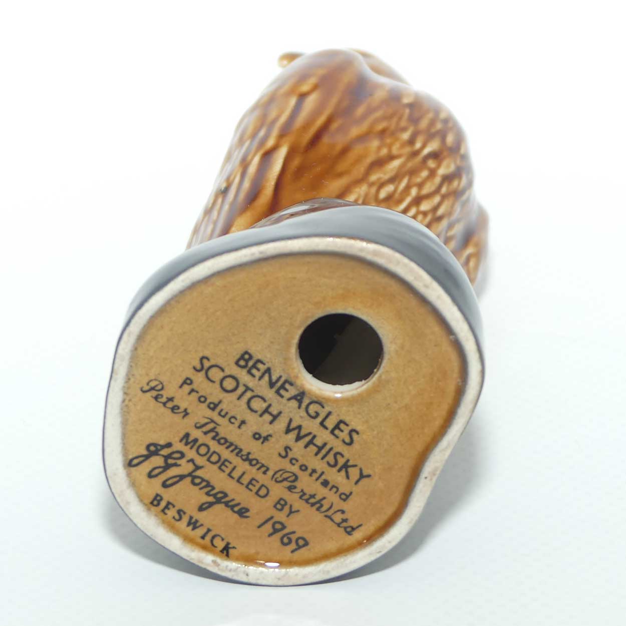 #2104 Beswick Eagle figural flask | Beneagles Scotch Whisky