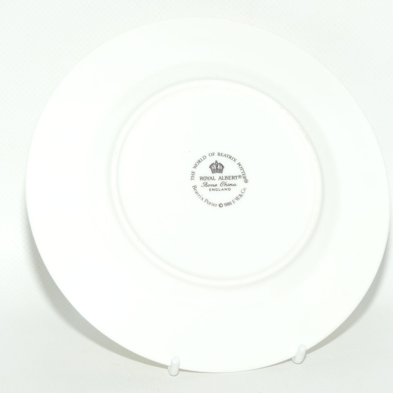 Royal Albert Beatrix Potter | The World of Beatrix Potter | Benjamin Bunny plate | 17cm plain round | boxed