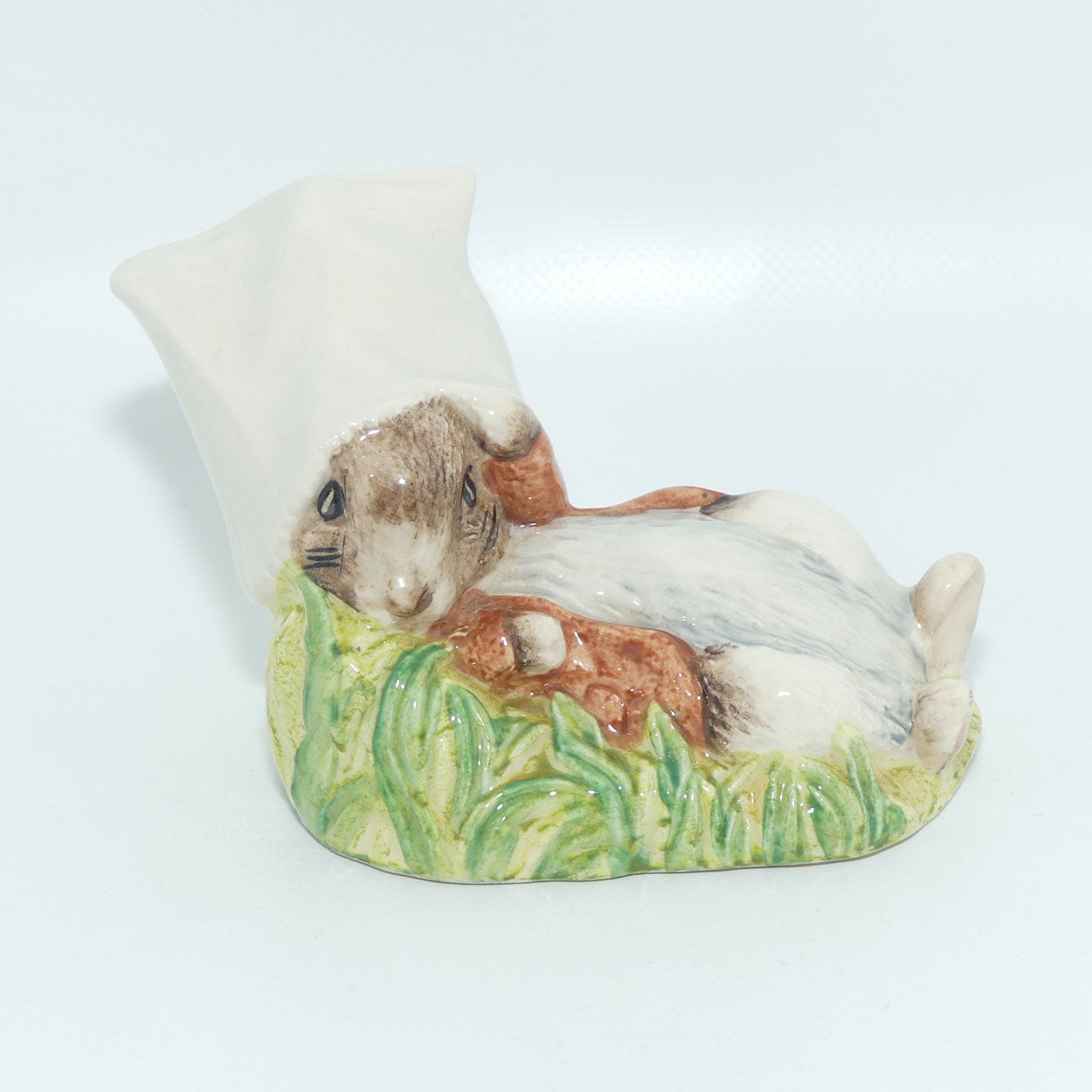 Royal Albert Beatrix Potter Benjamin Wakes Up