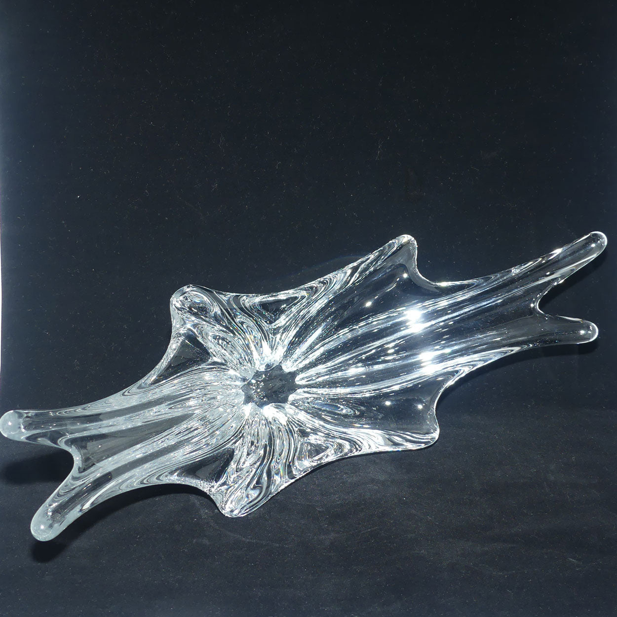 Baccarat Crystal France very large Freeform table centrepiece