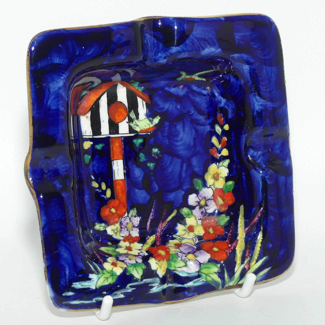 Maling ashtray | Birdhouse and Flowers on Blue Ground