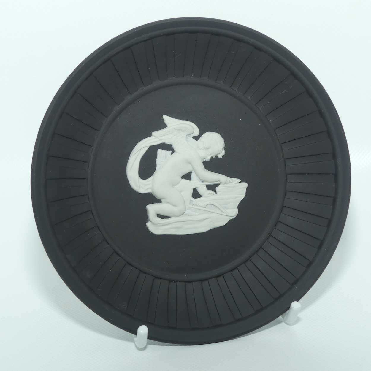 Wedgwood Black Jasper mini plate | Cherub with Arrows | #1