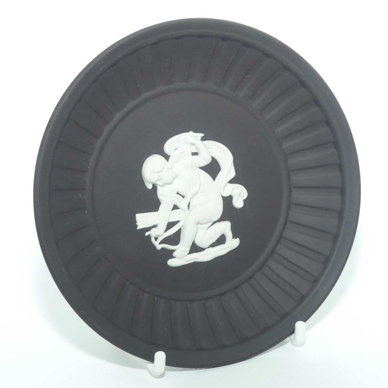Wedgwood Black Jasper mini plate | Cherub with Bow and Arrows | #1