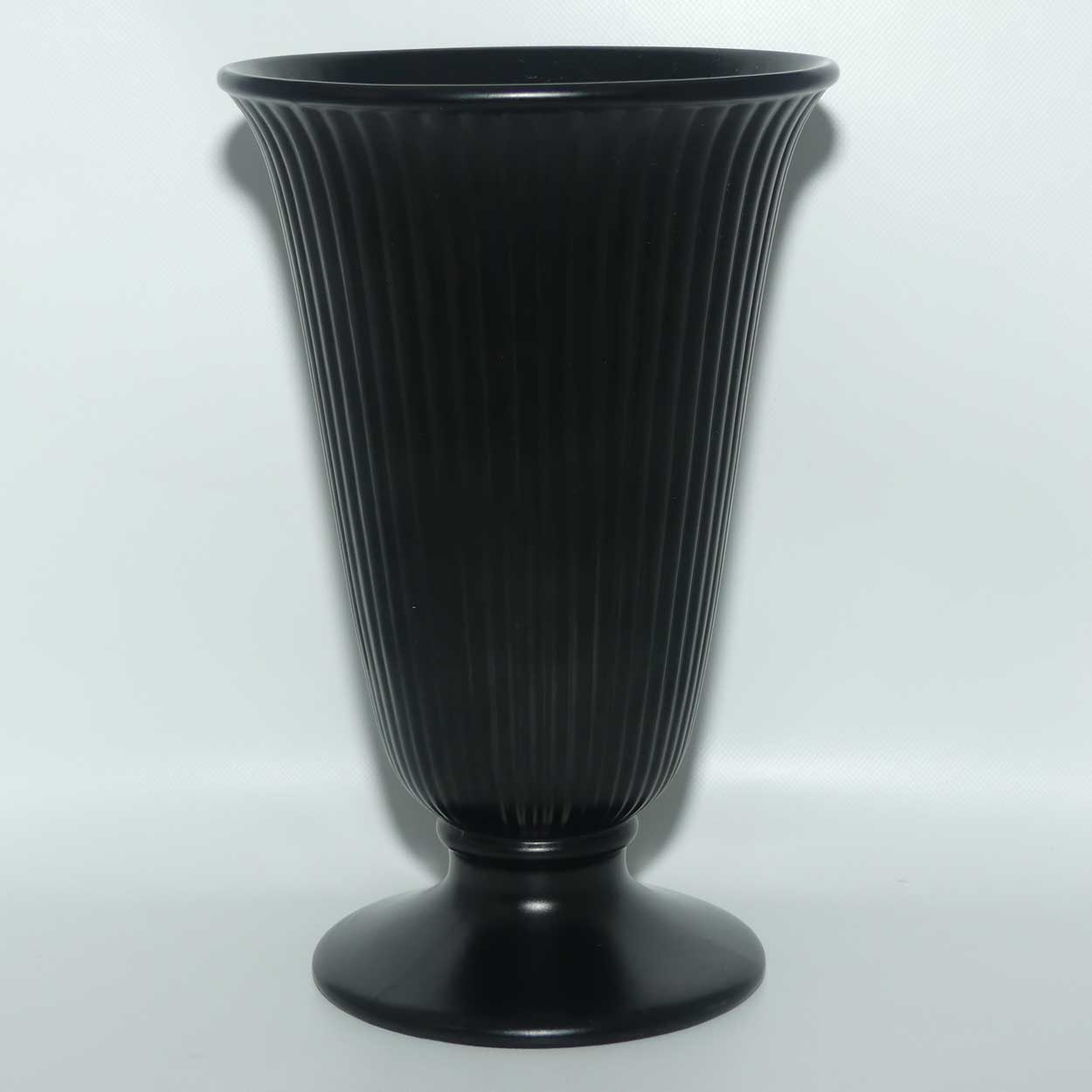 Wedgwood of Etruria Ravenstone ribbed vase | 24cm