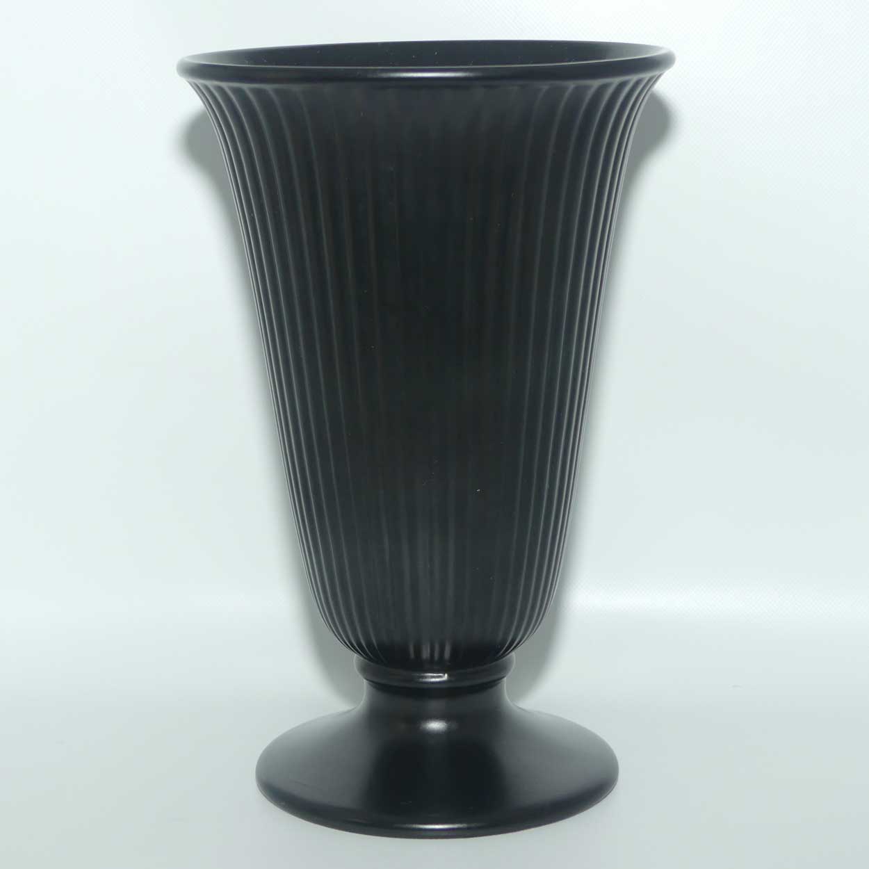 Wedgwood of Etruria Ravenstone ribbed vase | 24cm