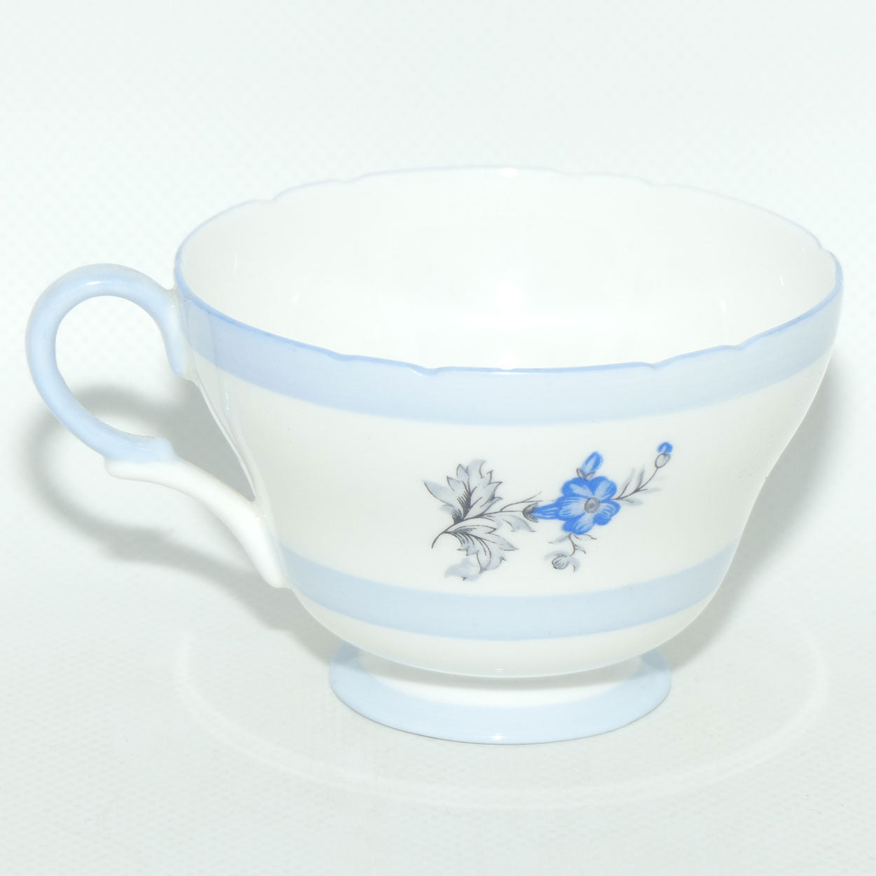 Shelley Henley Shape Blue Charm trio | Pattern 13817