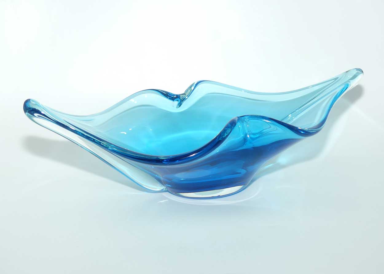 Iwatsu Glass Co Hineri Blue pinched side large centrepiece