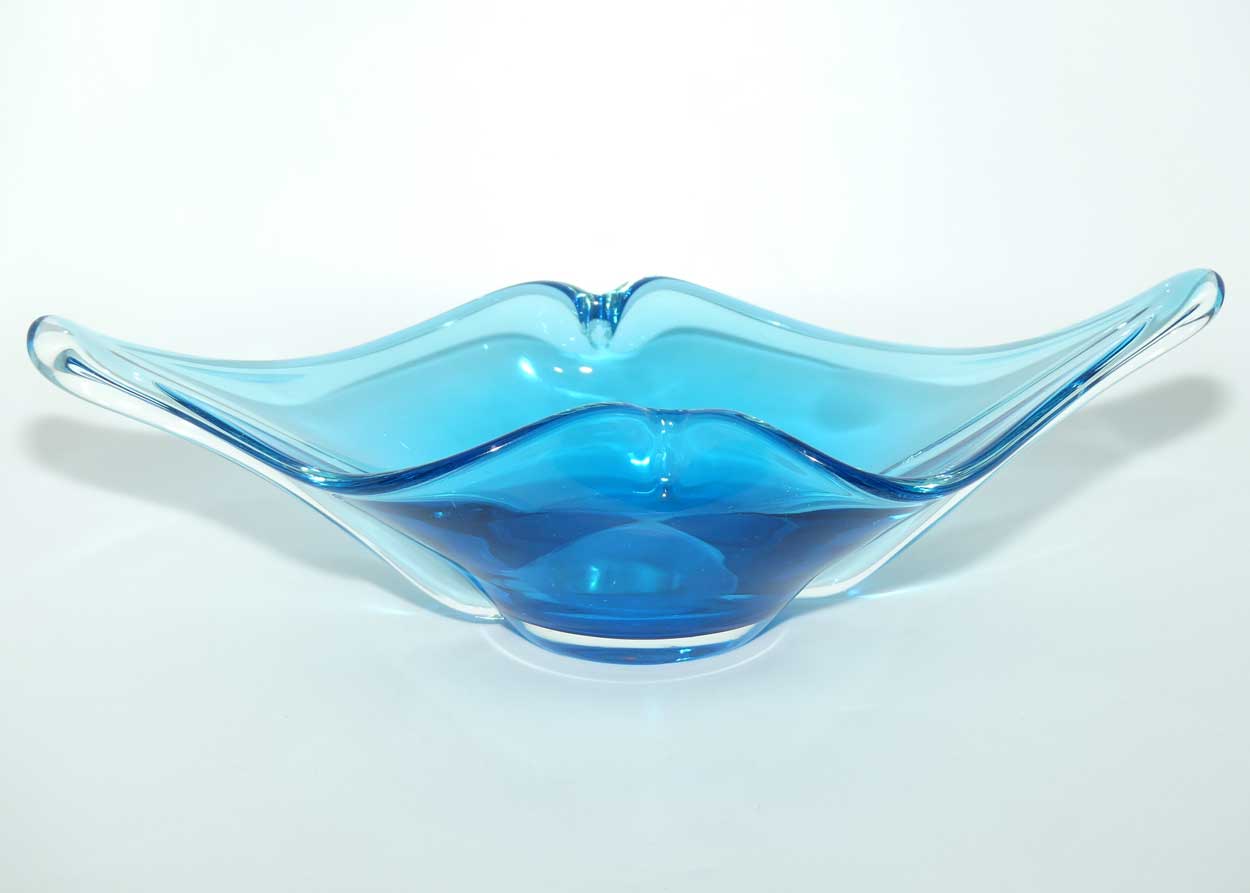 Iwatsu Glass Co Hineri Blue pinched side large centrepiece