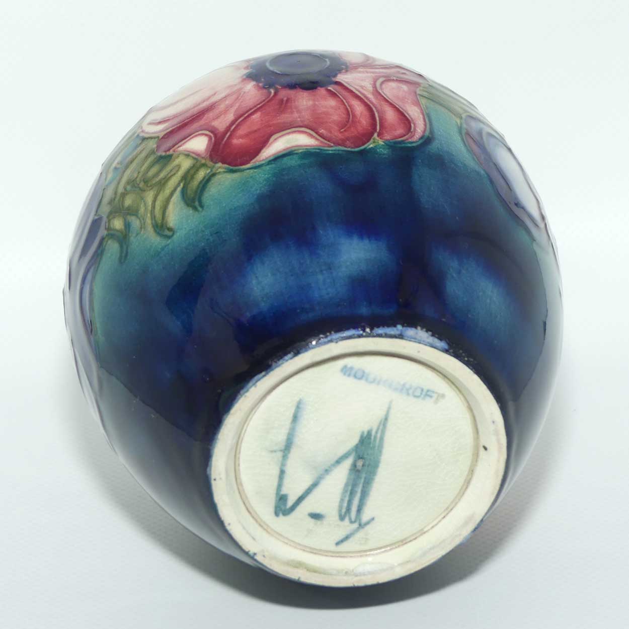 Walter Moorcroft Anemone on Green to Blue ground vase | 12.5cm tall