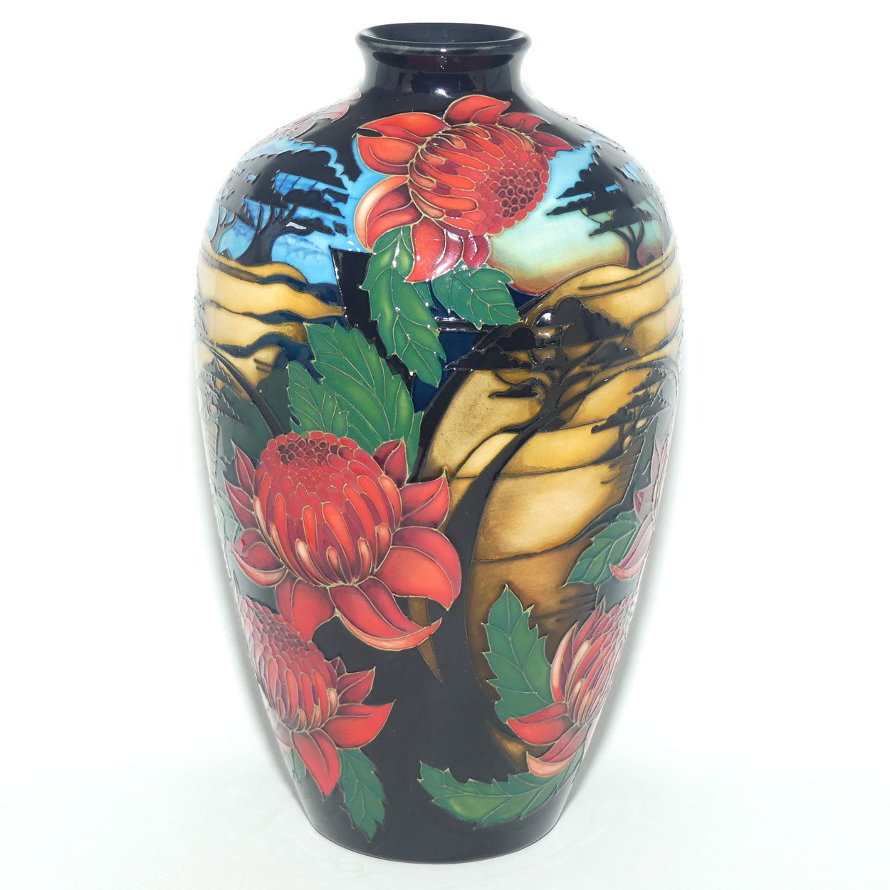 Moorcroft Blue Mountains Waratah vase | Shape 25/9 | TRIAL 15.3.2012 | #1