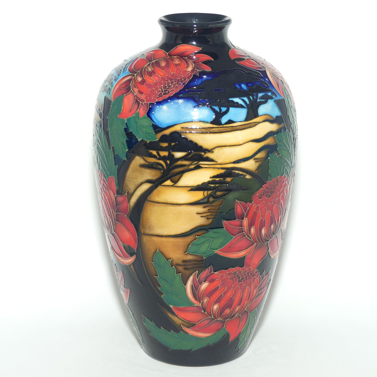 Moorcroft Blue Mountains Waratah vase | Shape 25/9 | TRIAL 15.3.2012 | #1