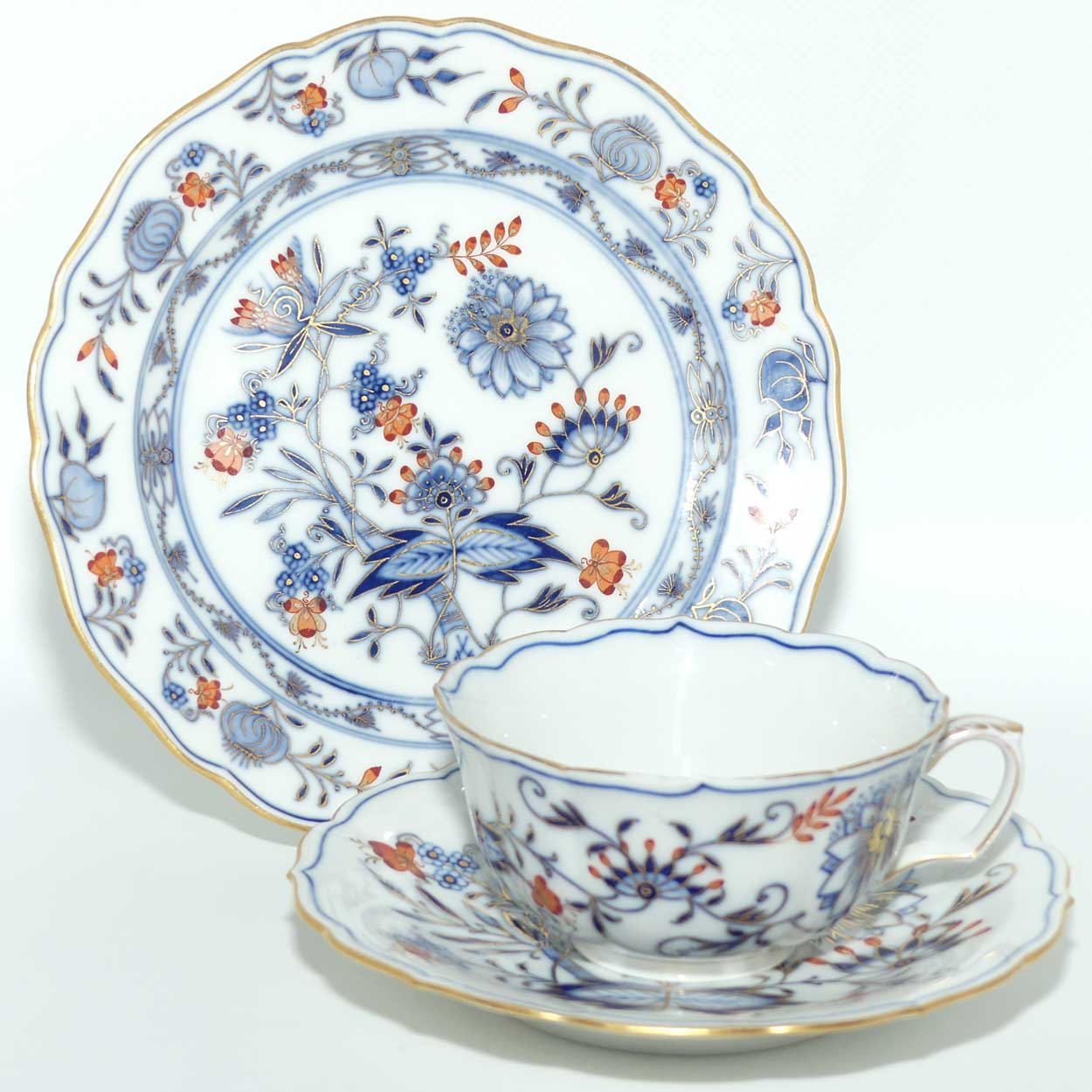 Meissen Blue Onion with Red Accents and Gold tea trio