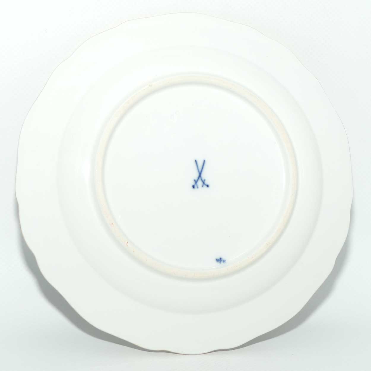 Meissen Blue Onion with Red Accents and Gold tea trio