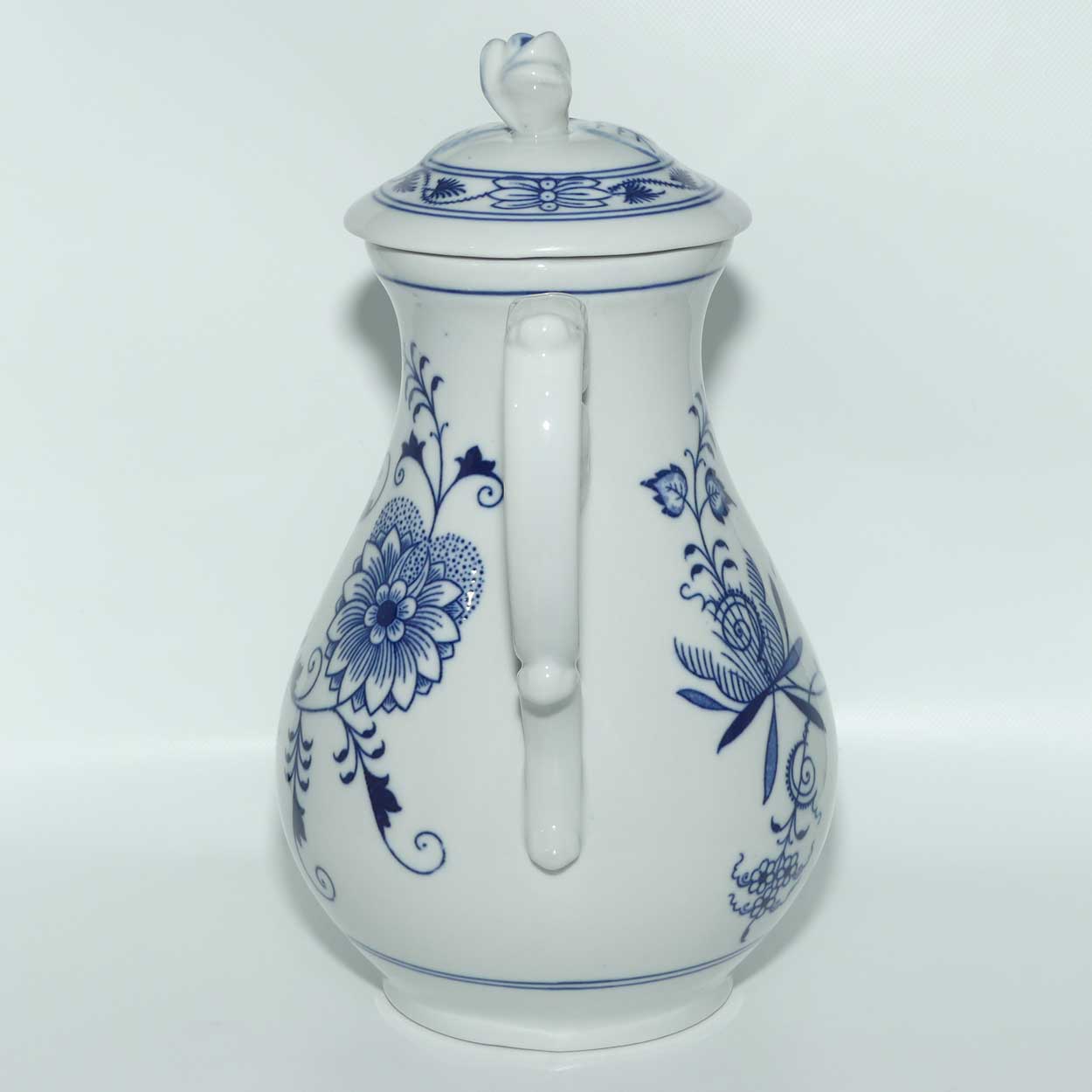Meissen Blue Onion | Zwiebelmuster hot water pot or coffee pot | 24.5cm
