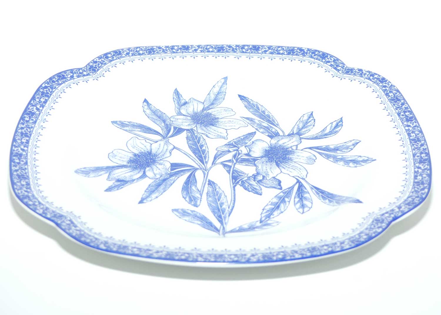 Spode Blue Room Collection | Hellebore plate | 23cm