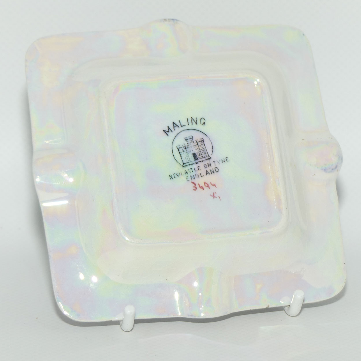 Maling ashtray | Lustre Galleon