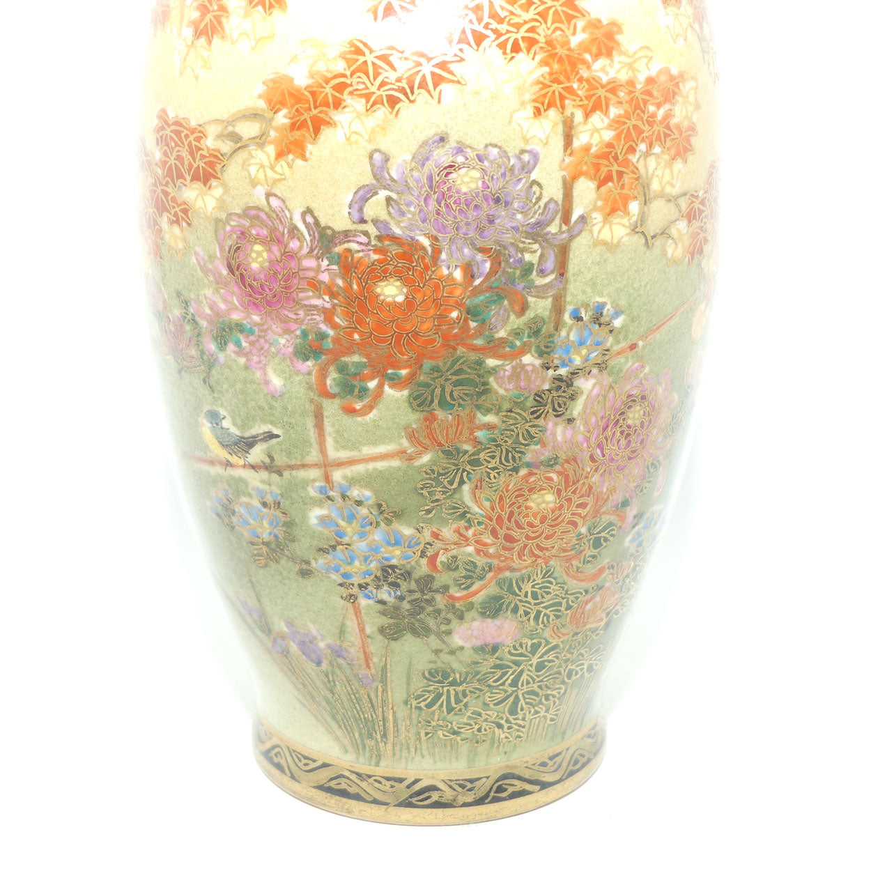 Satsuma vase depicting Chrysanthemum Flowers and Birds | Pale Tan ground | late Meiji | Taisho period