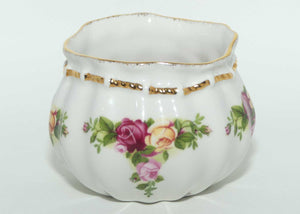 Royal Albert Old Country Roses gilt cord bow pot