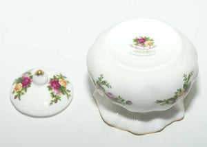 Royal Albert Bone China Old Country Roses Bow Pot | © 1962 Royal Albert Ltd backstamp | Asian