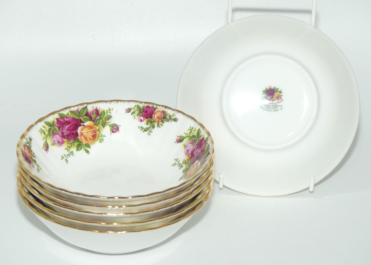 Royal Albert Bone China Old Country Roses England set of 6 bowls | 16cm diam | © 1962 Royal Albert Ltd backstamp | #2