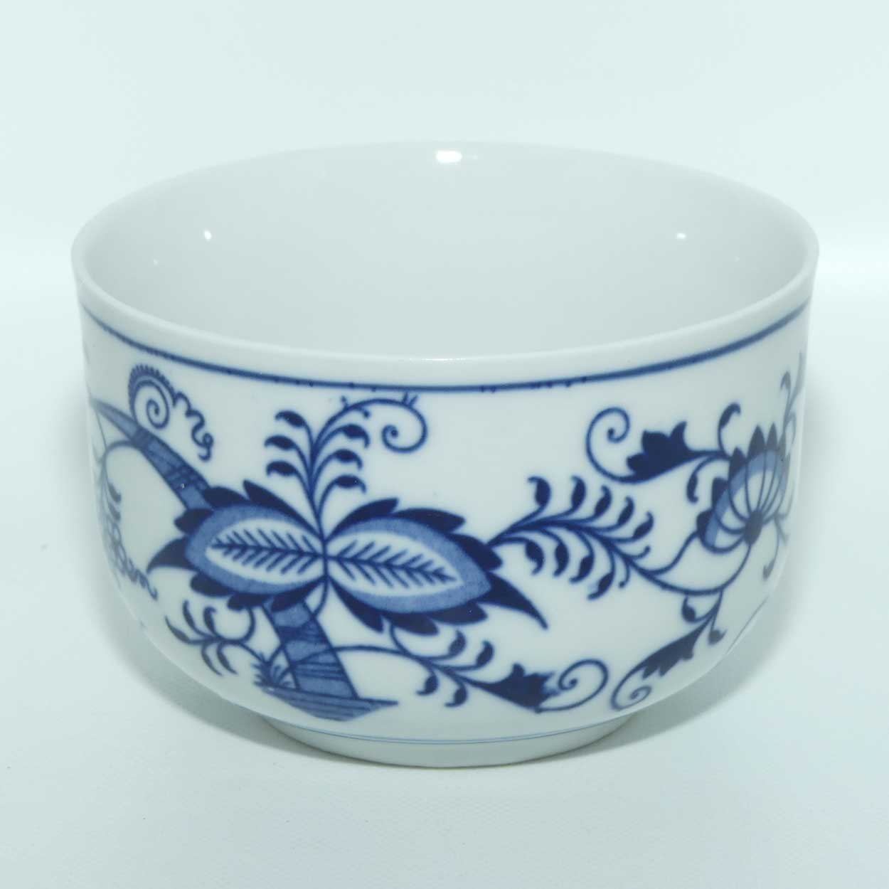 Meissen Blue Onion | Zwiebelmuster tea bowl | 10.5cm diameter