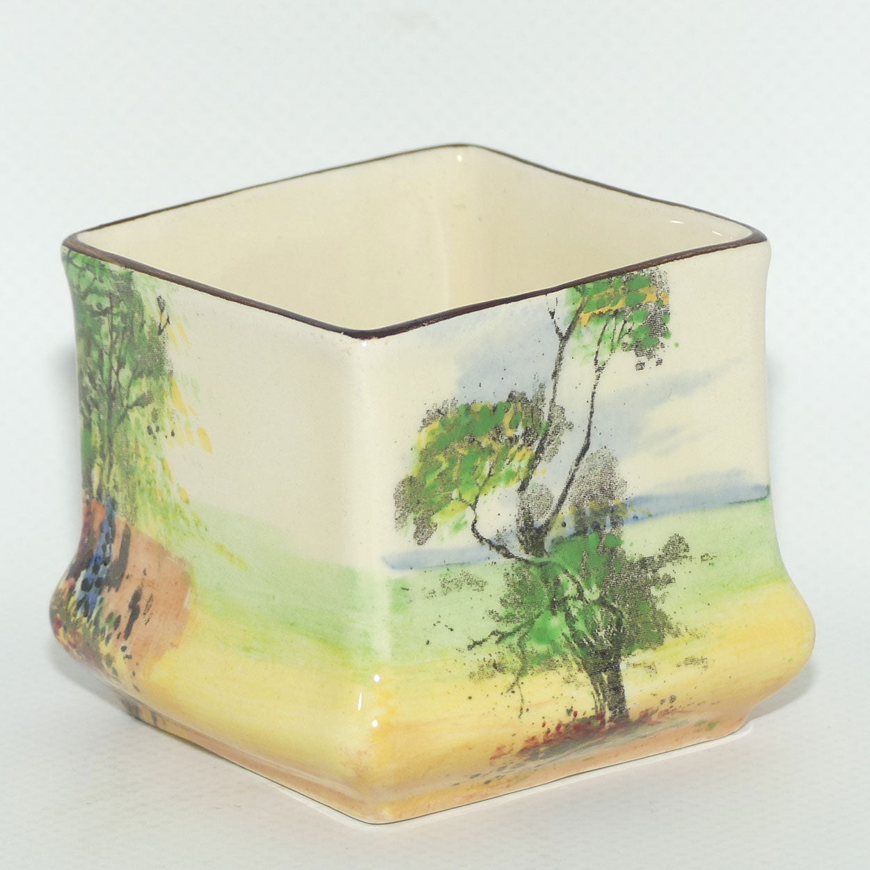 Royal Doulton Country Garden squat square vase D4932