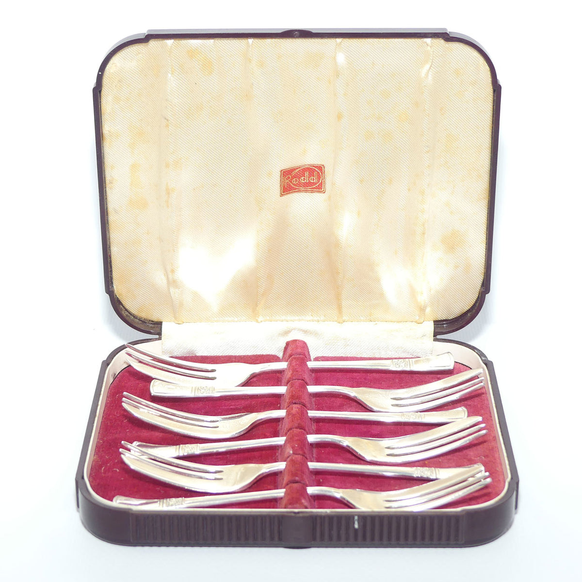 Set of 6 EPNS A1 cake forks | in Mid Century Bakelite box