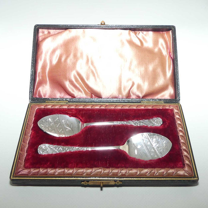 Boxed pair of Edwardian era William Page EP berry spoons