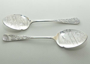 Boxed pair of Edwardian era William Page EP berry spoons