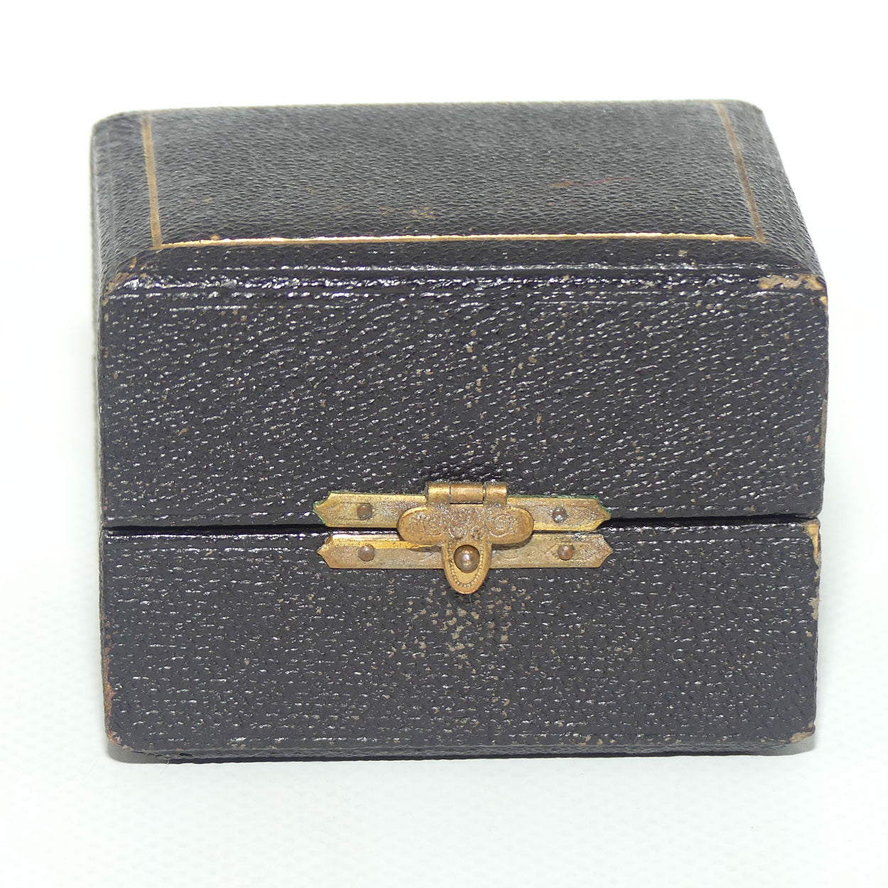 late Victorian era boxed pair of Silver Plated Napkin or Serviette rings
