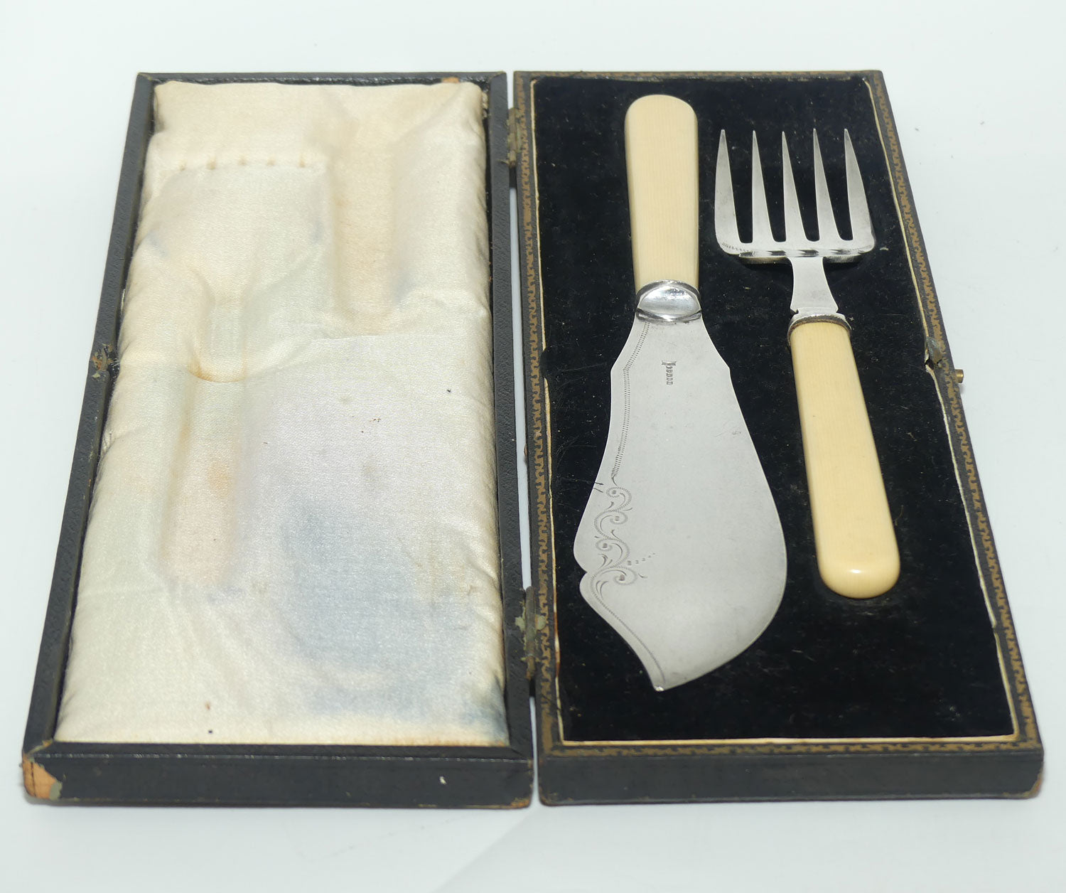 Boxed Pair of Silver Plated Cake Servers | Faux Bone Handles 