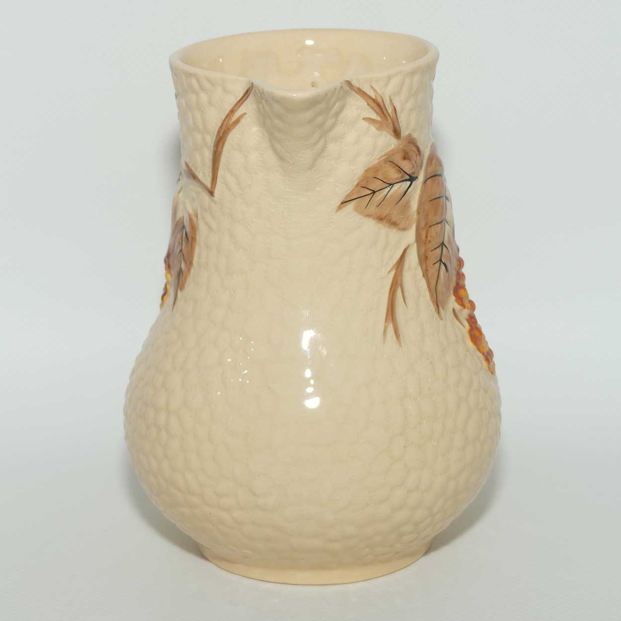 Wade Bramble pattern jug | Medium | 14.5cm