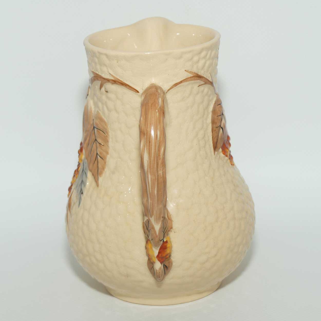 Wade Bramble pattern jug | Medium | 14.5cm