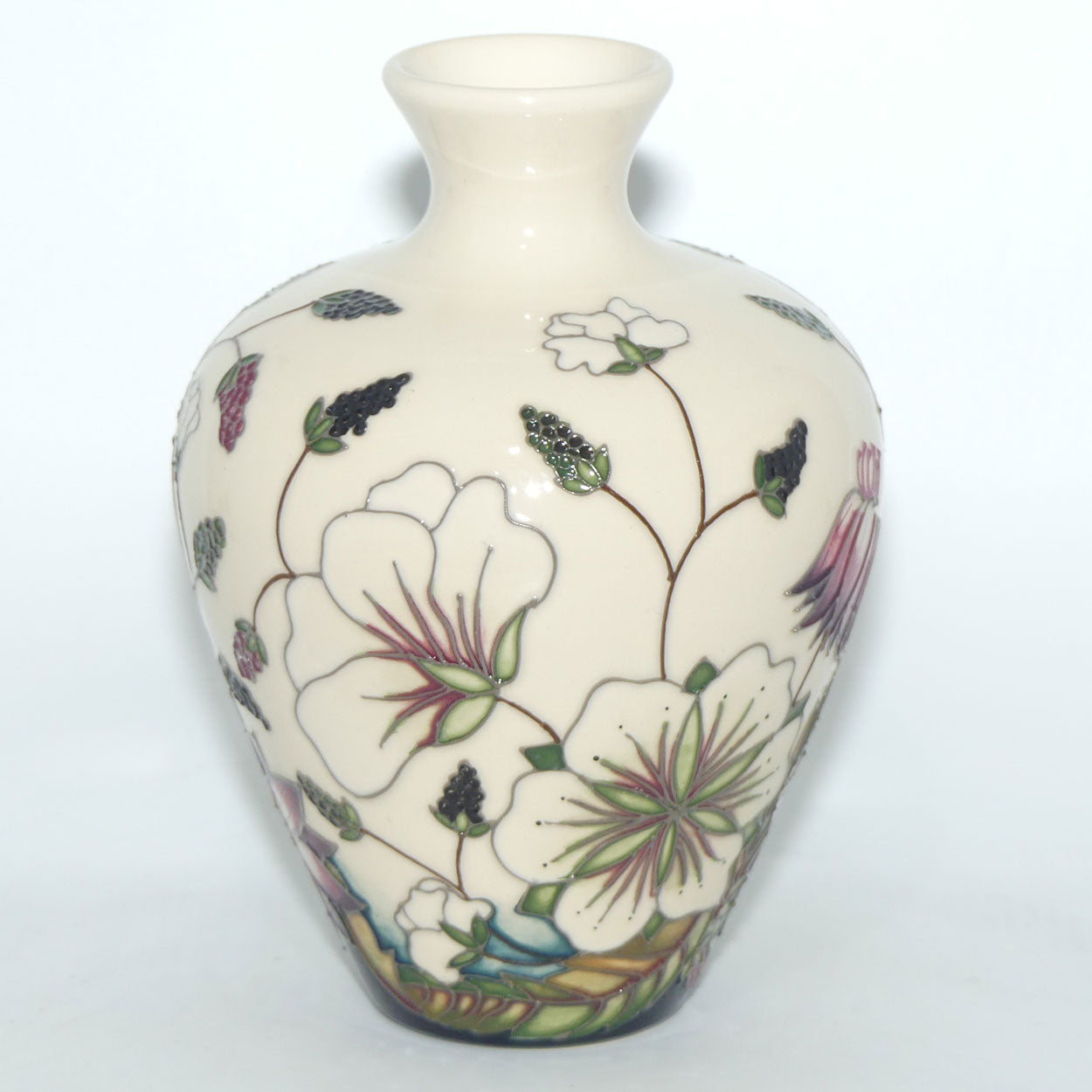 Moorcroft Pottery | Bramble Revisited 03/7 vase