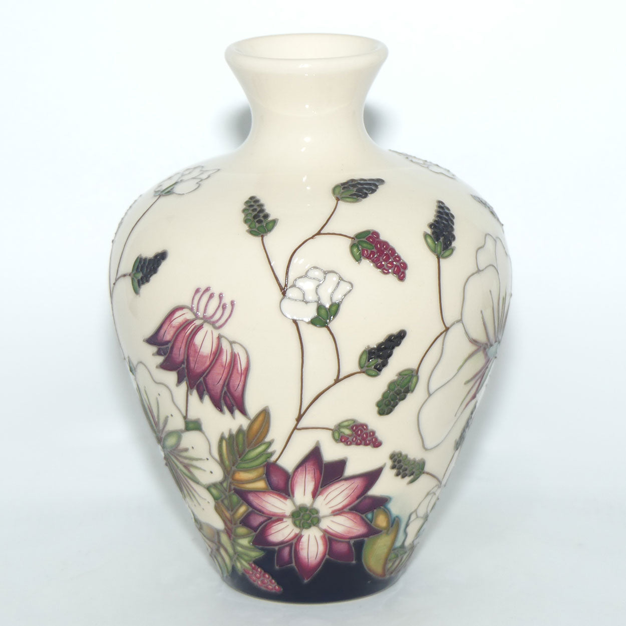 Moorcroft Pottery | Bramble Revisited 03/7 vase