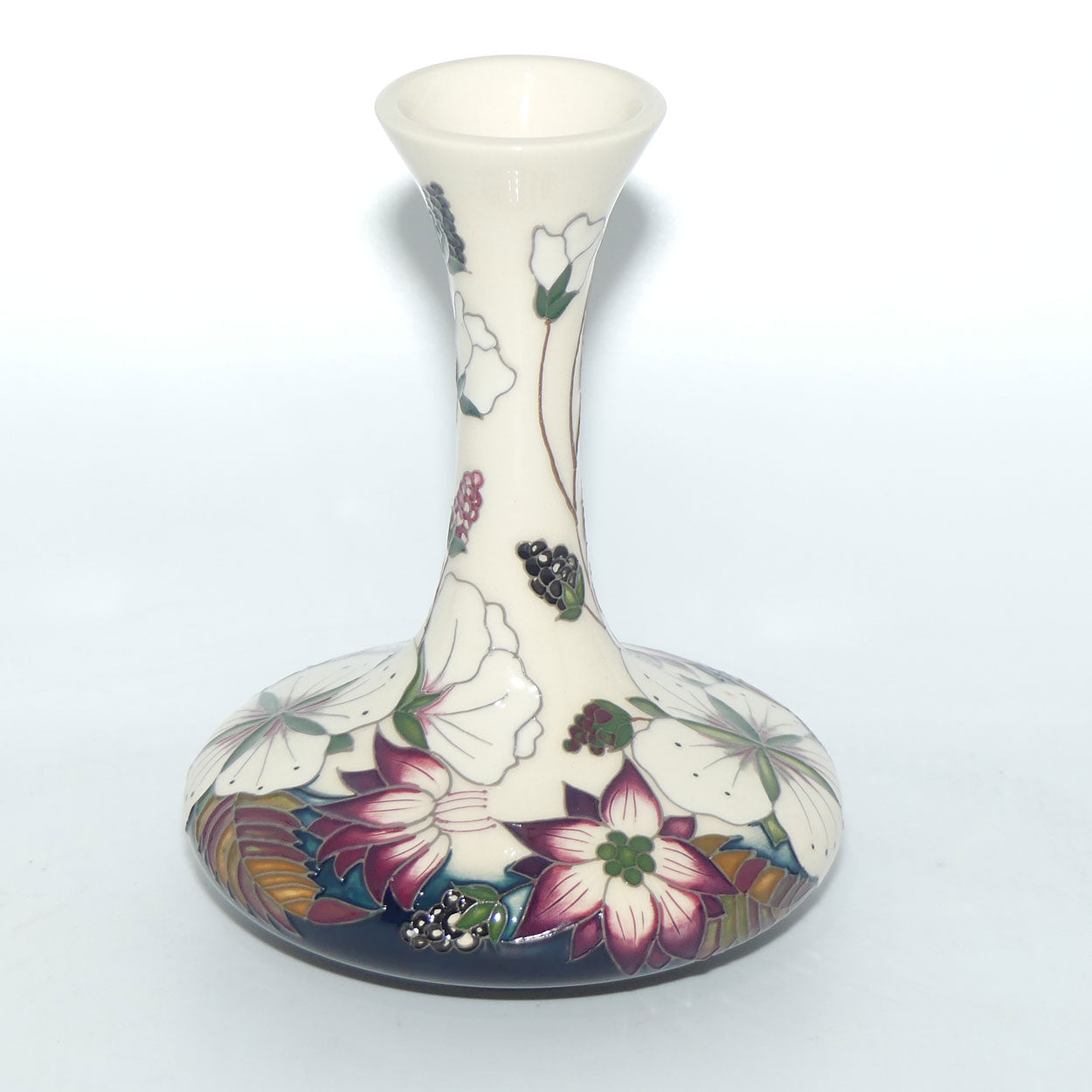 Moorcroft Pottery | Bramble Revisited 104/6 vase 