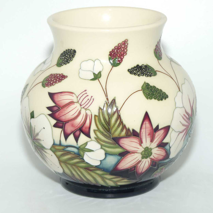 Moorcroft Bramble Revisited 914/6 vase