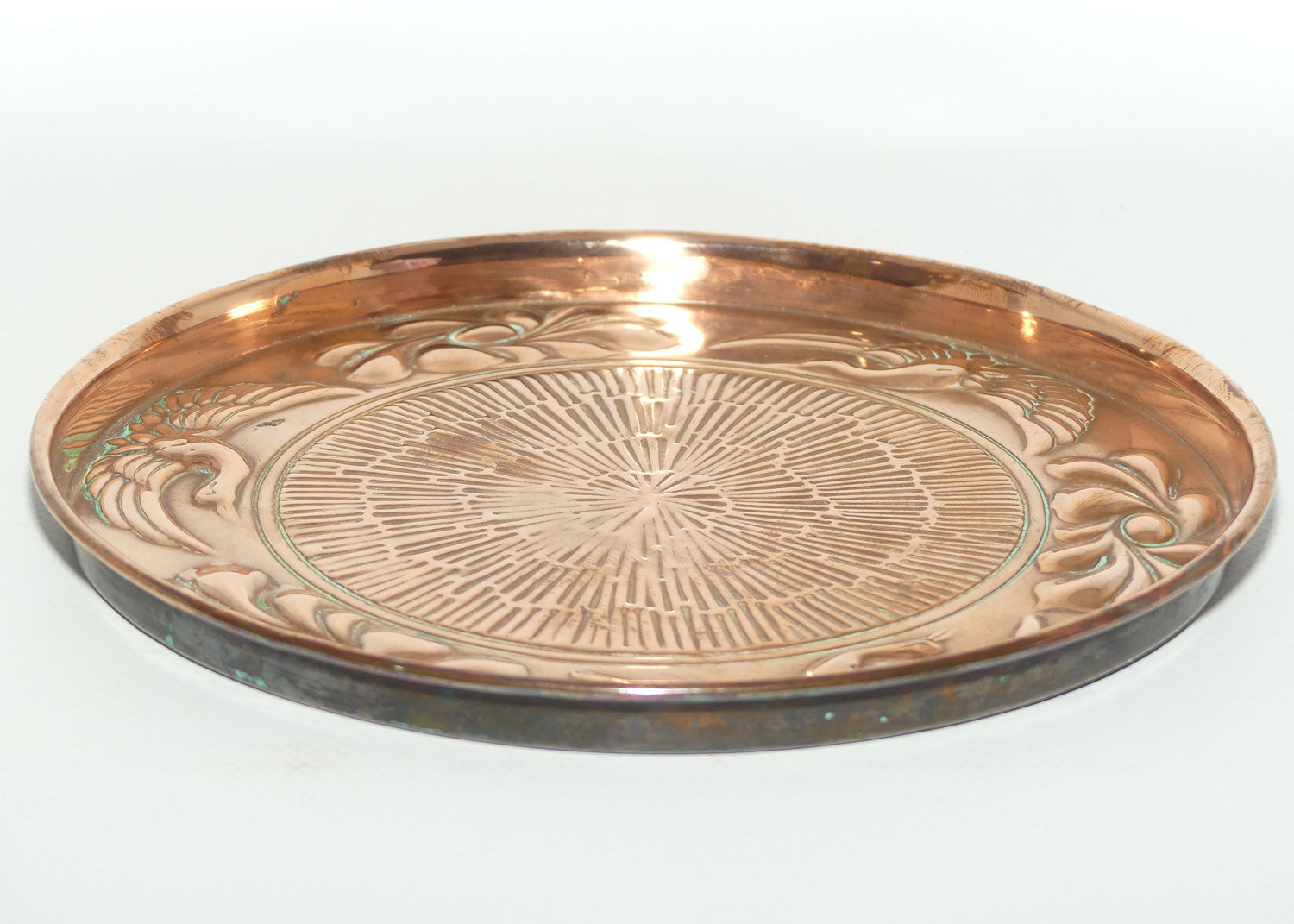 Antique English Arts and Crafts Copper tray with Stylised Geese and Floral Decor | 21cm diam
