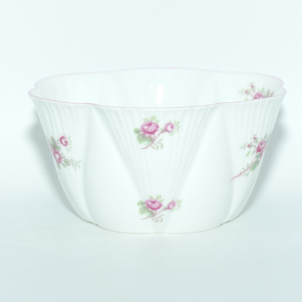 Shelley Dainty shape Bridal Rose sugar bowl | Pattern 13545