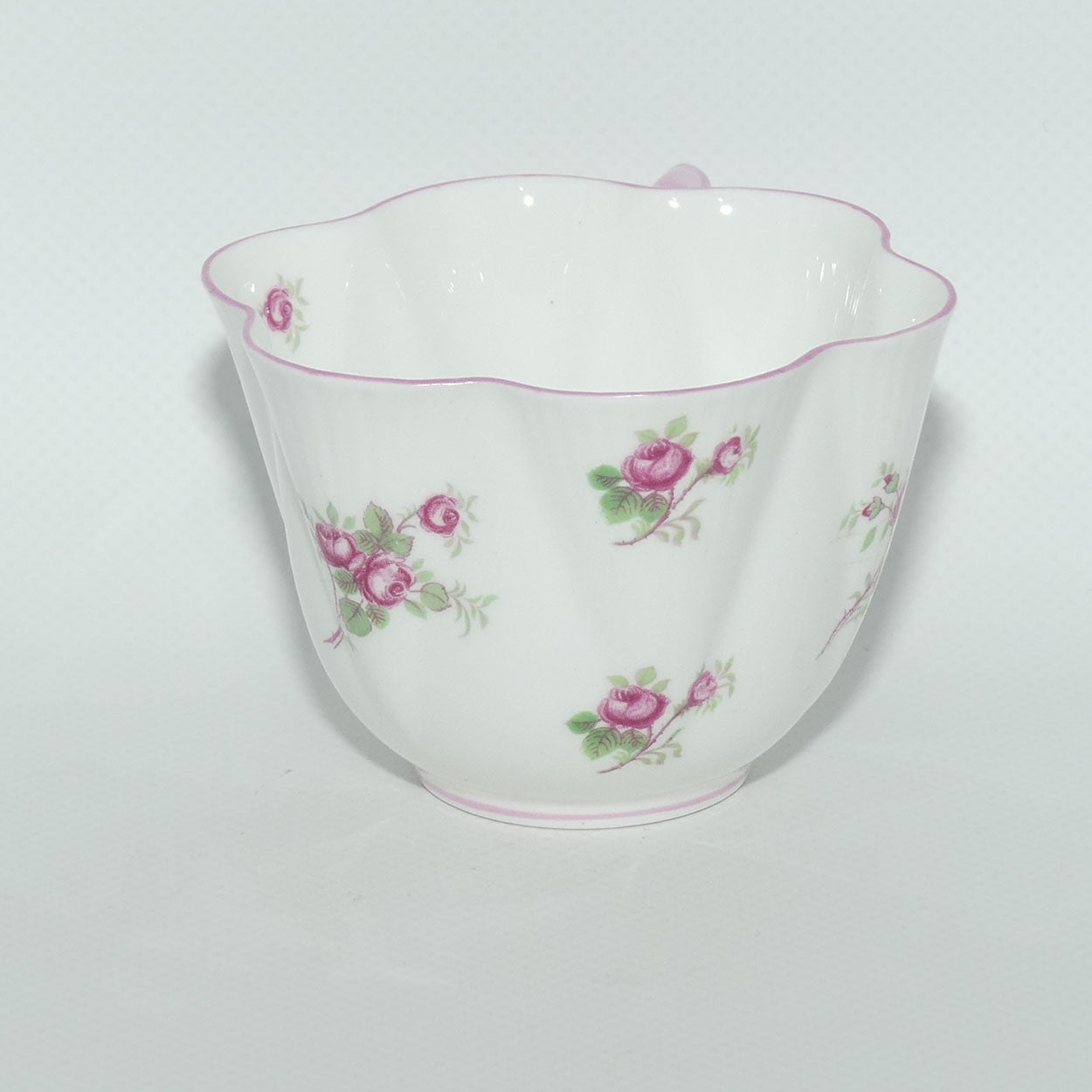 Shelley Dainty shape Bridal Rose trio | Pattern 13545