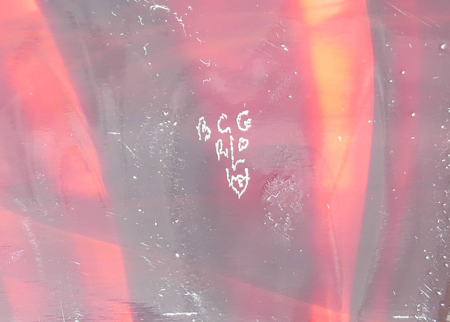 Australian Studio Art Glass | Brittania Creek Glass | Rob Knottenbelt Rouge Glass plate