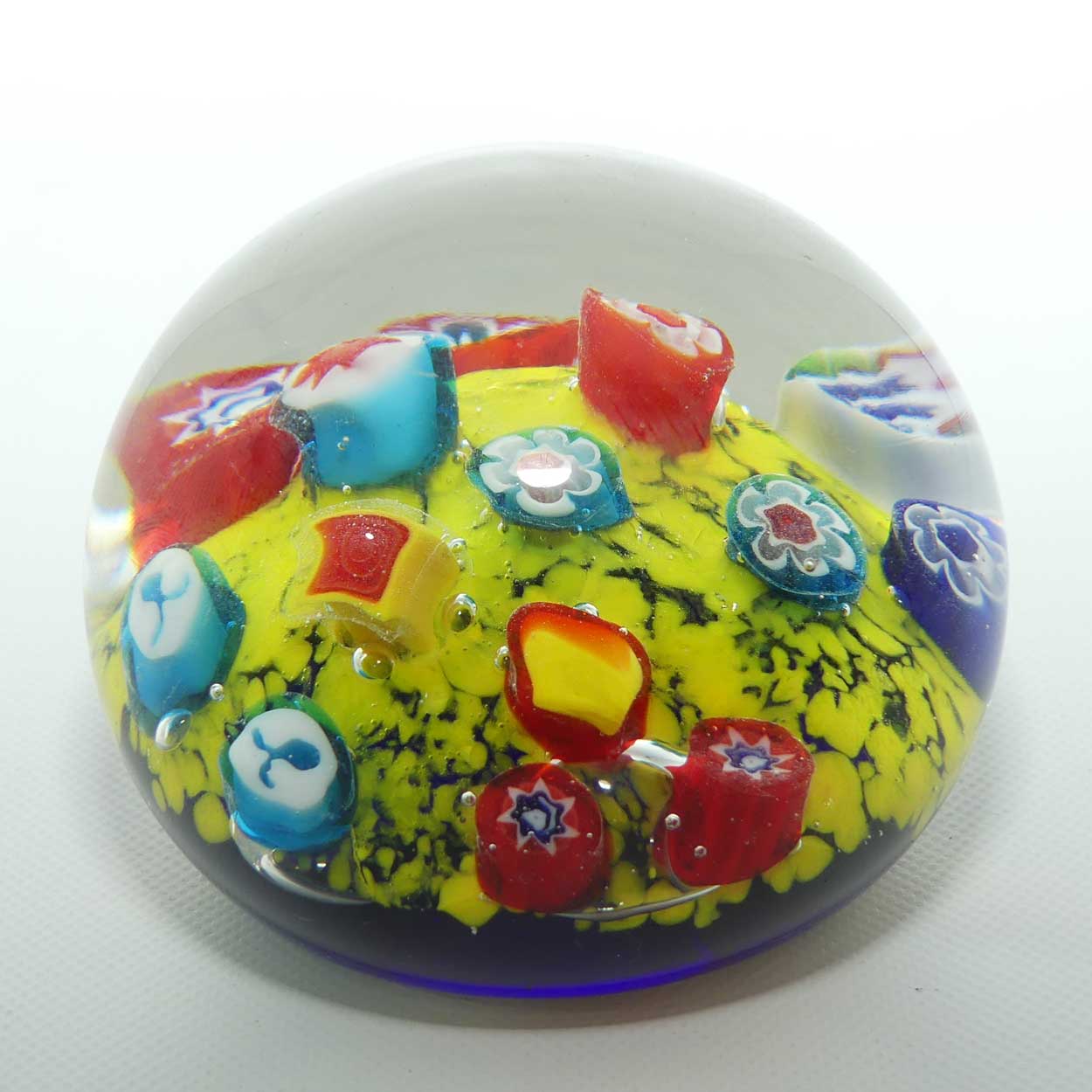Controlled bubble with Yellow Cushion and extra large Millefiori canes paperweight