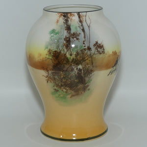 Royal Doulton Coaching Days bulbous vase E3804