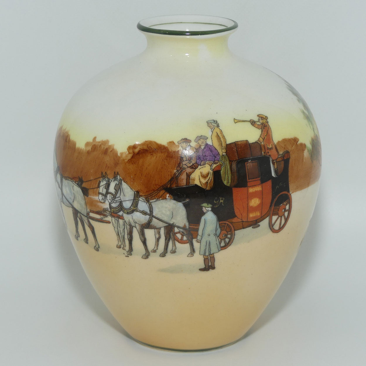 Royal Doulton Coaching Days bulbous vase E3804