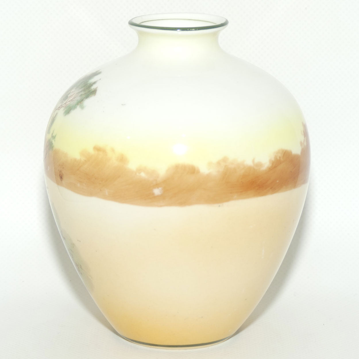 Royal Doulton Coaching Days bulbous vase E3804