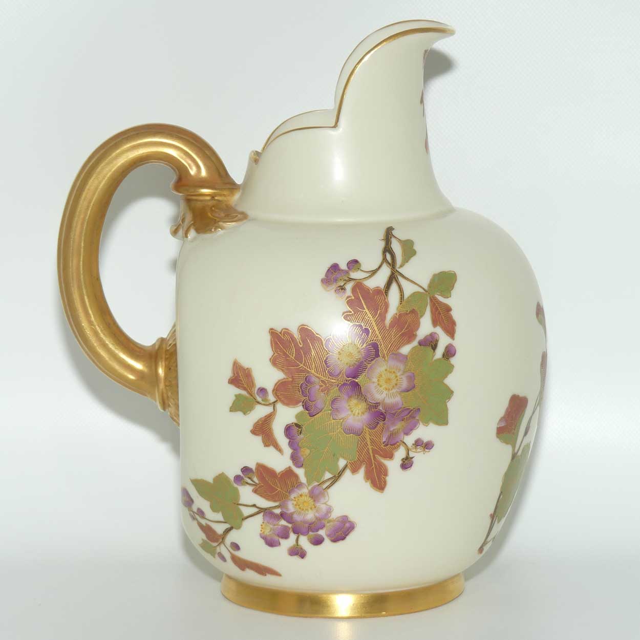 Royal Worcester Blush Ivory hand painted flatback Daisy jug (Large)